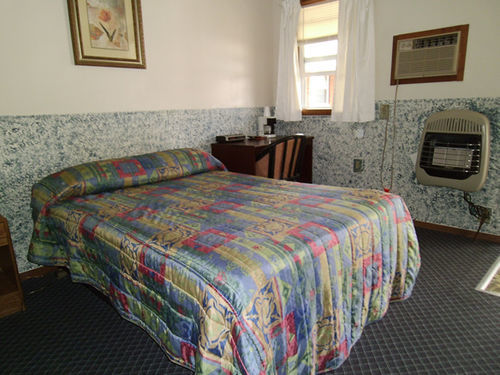 Cedar Hill Motel Hillsboro Εξωτερικό φωτογραφία